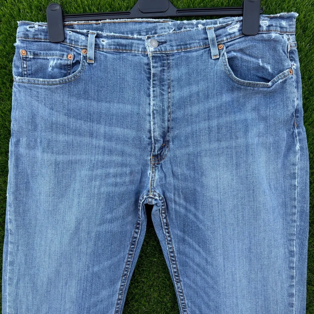 Levi's‎ 541 Mens 40x30 Athletic Taper Blue Distressed Denim Jeans